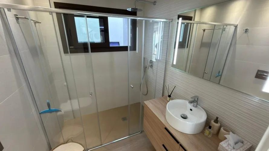 Villa de 5 chambres à Finestrat, Spain No. 1035 № 24