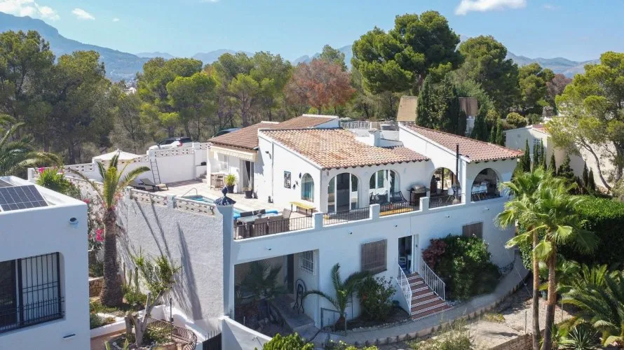 Villa de 3 chambres à La Nucia, Spain No. 1185 № 5