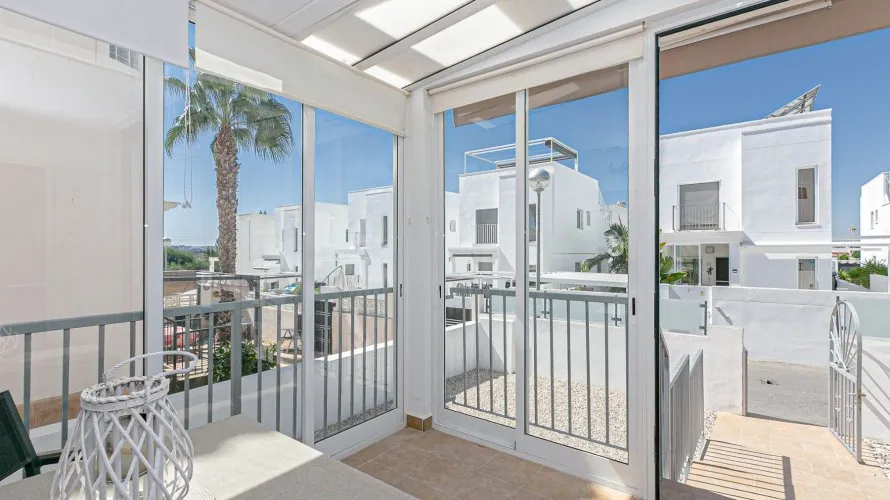 Villa de 143m² à San Fulgencio, Spain No. 1064 № 5