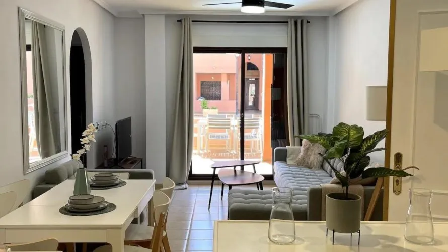 Apartment de 2 chambres à Torrevieja, Spain No. 933 № 6