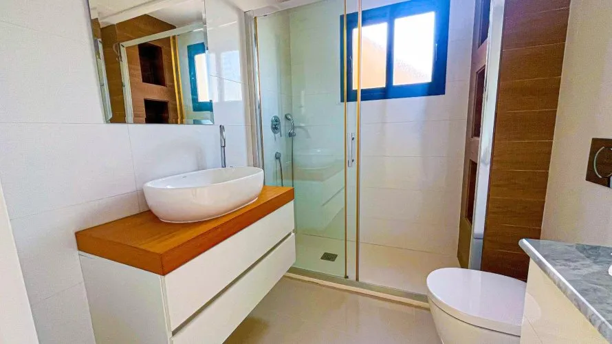 Villa de 5 chambres à La Zenia, Spain No. 1270 № 9