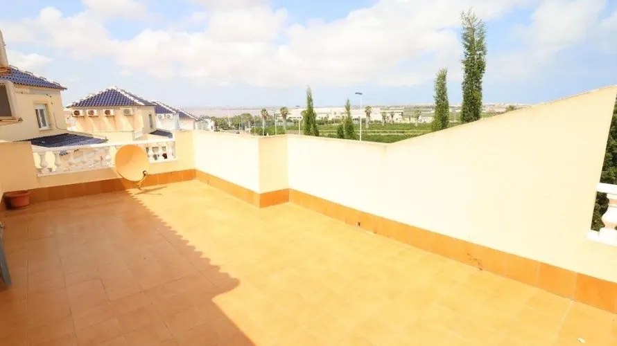 House de 3 chambres à Los Balcones, Spain No. 1403 № 12