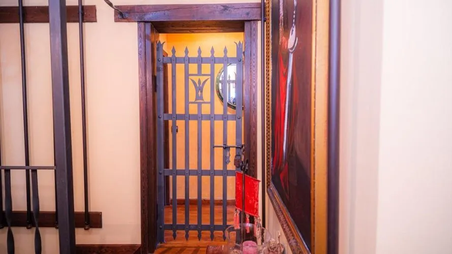 Villa de 8 chambres à Lena, Spain No. 1243 № 13