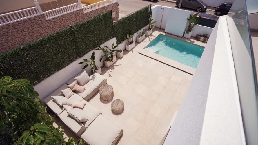 Villa de 3 chambres à La Florida, Spain No. 560 № 26