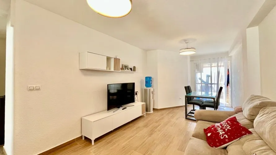 Penthouse de 2 chambres à Torrevieja, Spain No. 1024 № 9