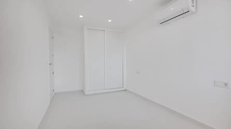Apartment de 3 chambres à Torrevieja, Spain No. 903 № 25
