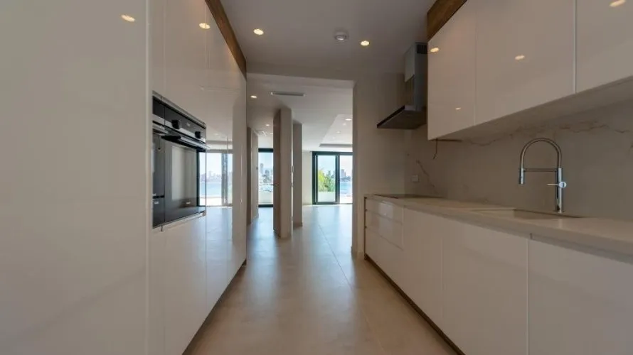 Apartment de 4 chambres à Benidorm, Spain No. 339 № 23