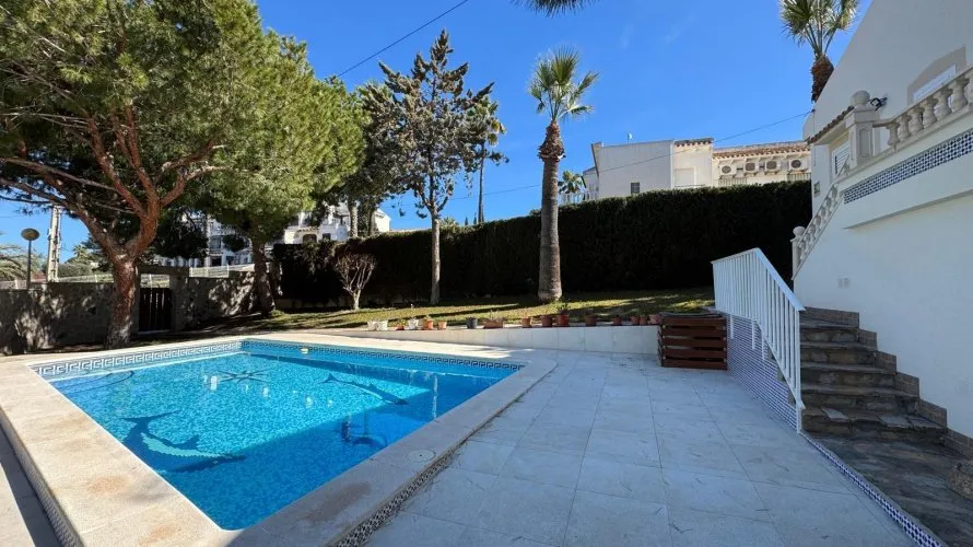 Villa de 3 chambres à Cabo Roig, Spain No. 106 № 3