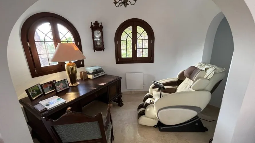 Villa de 4 chambres à Altea La Vella, Spain No. 502 № 8