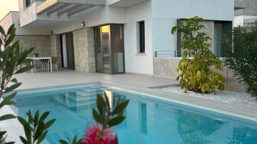 Villa de 3 chambres à Finestrat, Spain No. 704