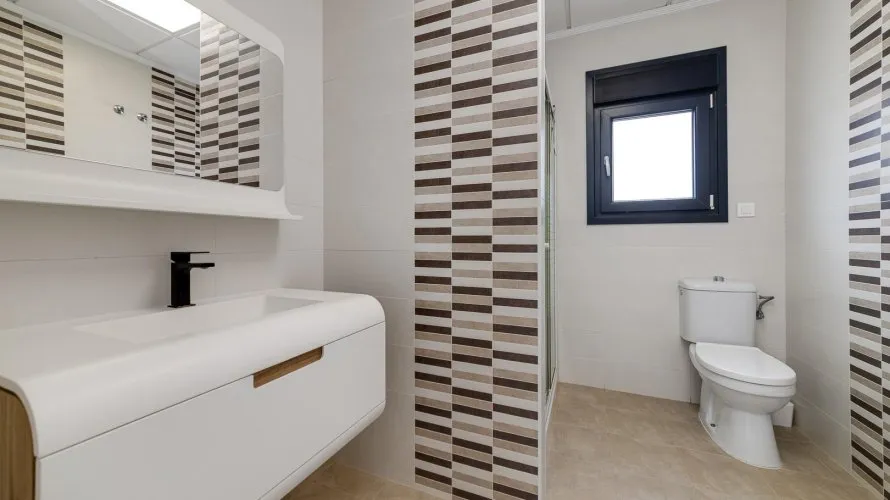 Villa de 210m² à Torrevieja, Spain No. 720 № 24