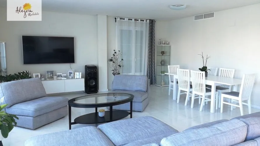 Villa de 4 chambres à Finestrat, Spain No. 260 № 9
