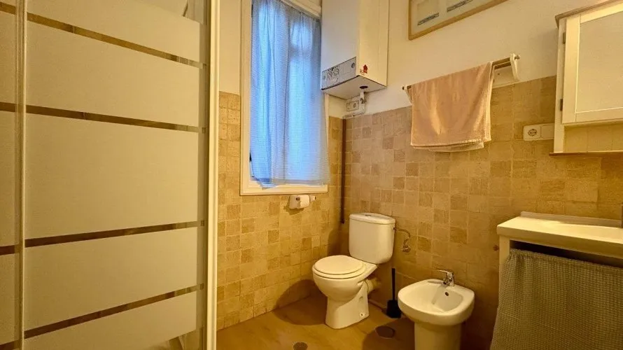 Apartment de 2 chambres à Madrid, Spain No. 1032 № 18
