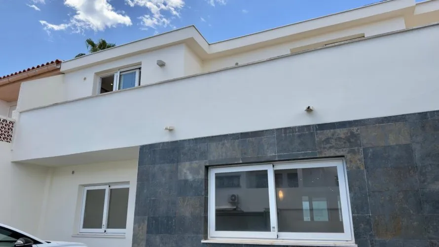 House de 4 chambres à Albir, Spain No. 1165 № 14