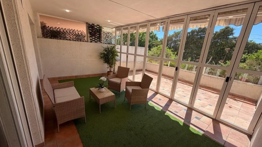 Apartment de 2 chambres à Alicante, Spain No. 1163 № 1