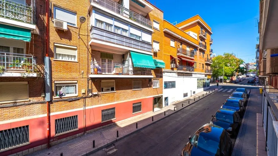 Apartment de 2 chambres à Madrid, Spain No. 851 № 4