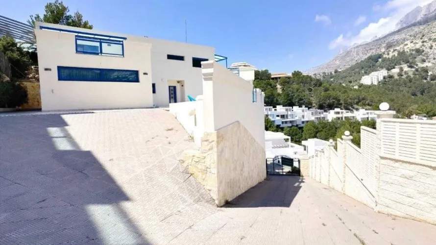 Villa de 4 chambres à Zona Altea Hills, Spain No. 1231 № 14