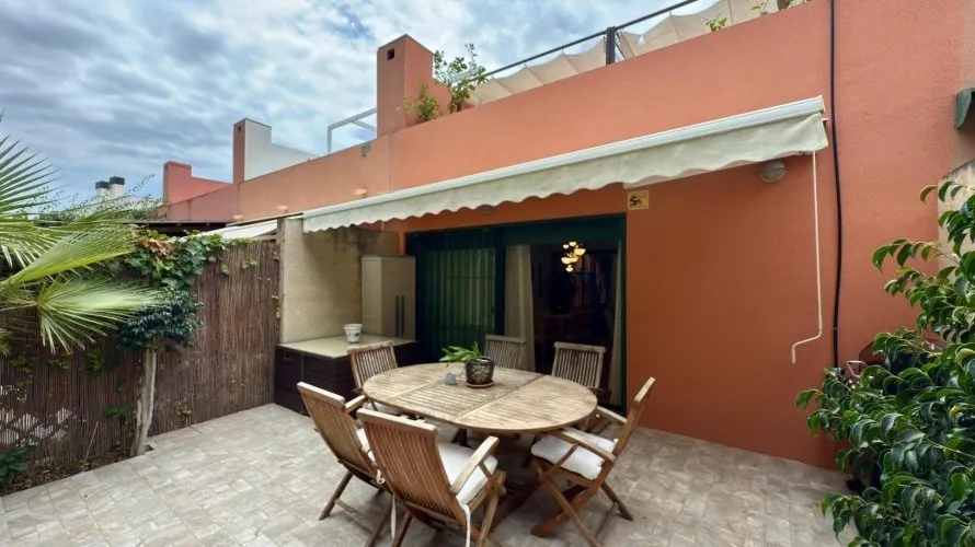 House de 4 chambres à Alicante, Spain No. 132 № 26