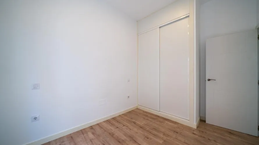Apartment de 2 chambres à Madrid, Spain No. 1087 № 15