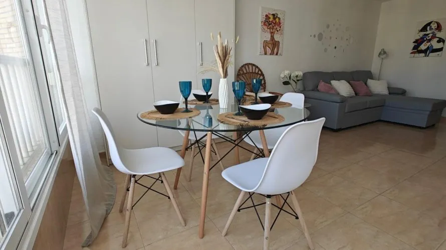 Apartment de 55m² à Benidorm, Spain No. 611 № 1