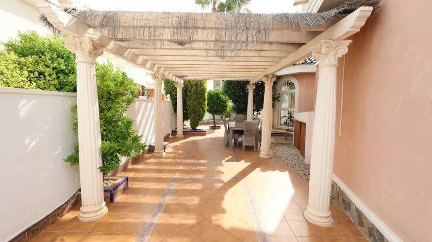 House de 5 chambres à Ciudad Quesada, Spain No. 1402 № 4
