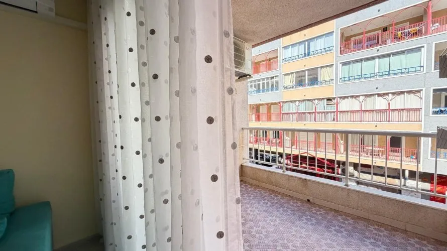 Apartment de 3 chambres à Torrevieja, Spain No. 996 № 28
