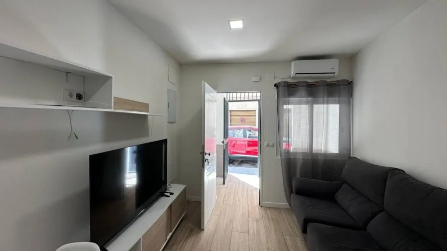 Apartment de 2 chambres à Alicante, Spain No. 1092 № 2