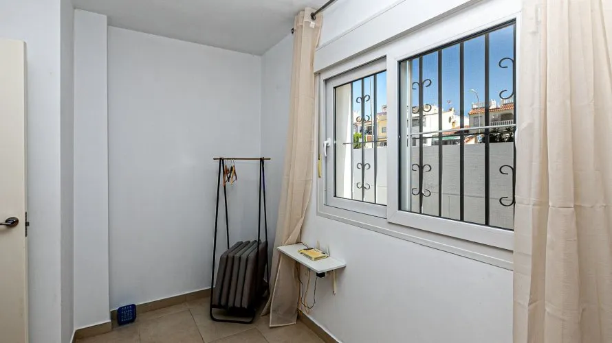 Villa de 143m² à San Fulgencio, Spain No. 1064 № 22