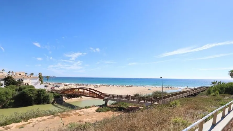 Penthouse de 87m² à Pilar de la Horadada, Spain No. 826 № 1