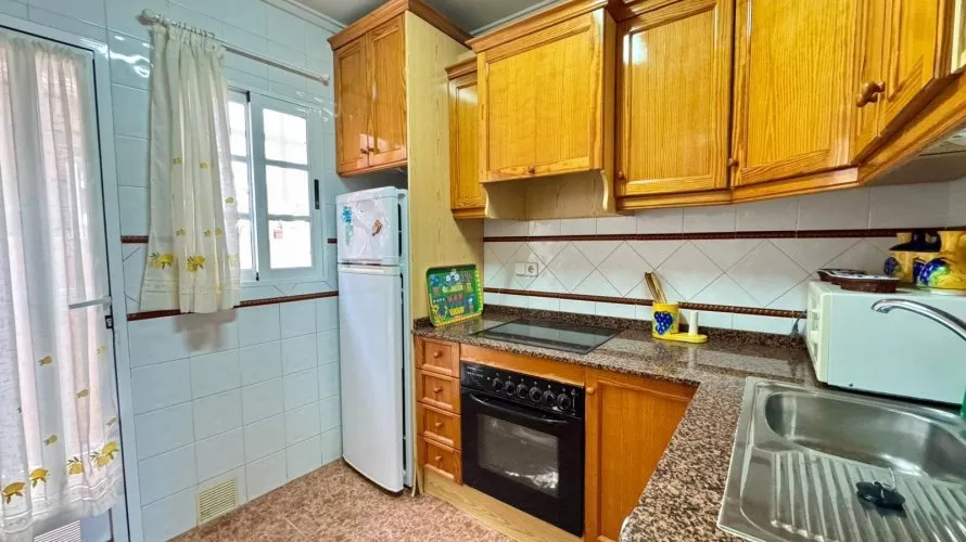 Apartment de 3 chambres à Torrevieja, Spain No. 1031 № 2