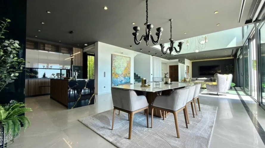 Villa de 890m² à Benidorm, Spain No. 832 № 21