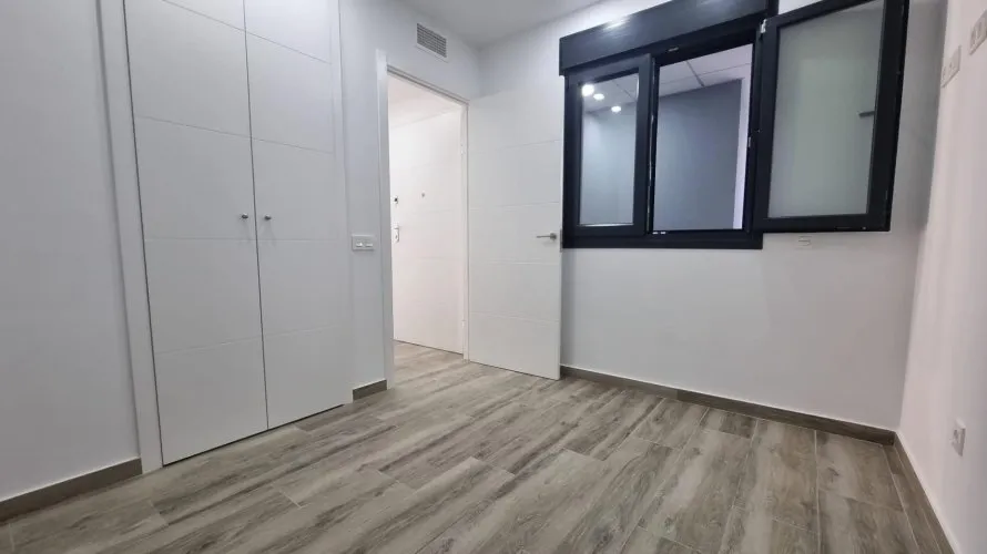 Apartment de 3 chambres à Torrevieja, Spain No. 104 № 13