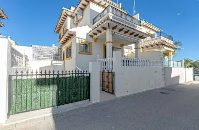 Apartment de 74m² à Playa Flamenca II, Spain No. 1083