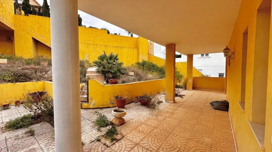 Villa de 5 chambres à Zona Altea Hills, Spain No. 498 № 16