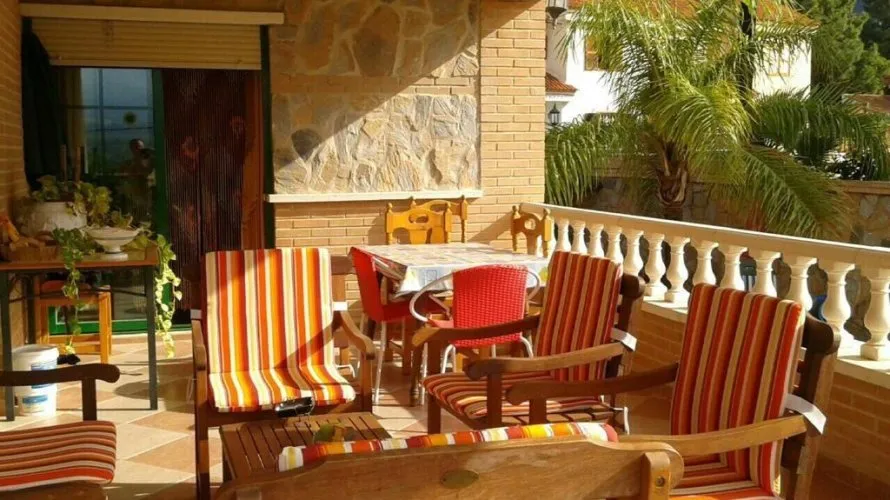 Villa de 480m² à Benidorm, Spain No. 656 № 1