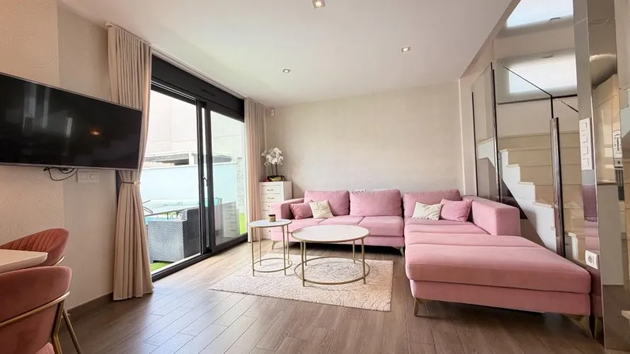 Villa de 5 chambres à Torrevieja, Spain No. 863 № 22