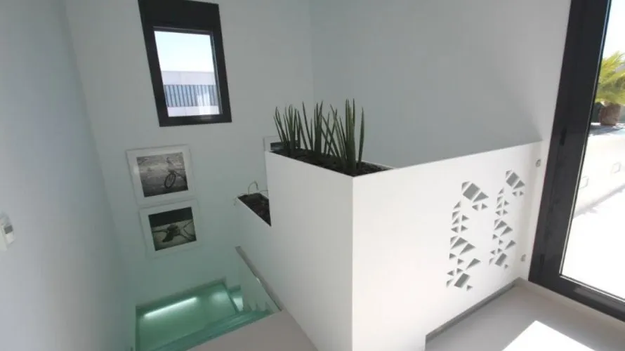 Villa de 197m² à La Zenia, Spain No. 252 № 4