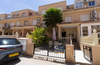 House de 85m² à La Zenia, Spain No. 1358