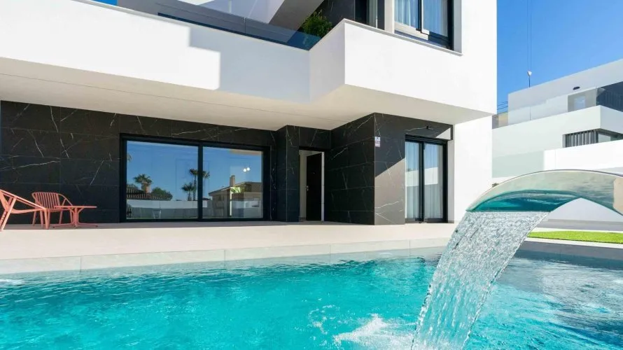 Villa de 3 chambres à Rojales, Spain No. 516