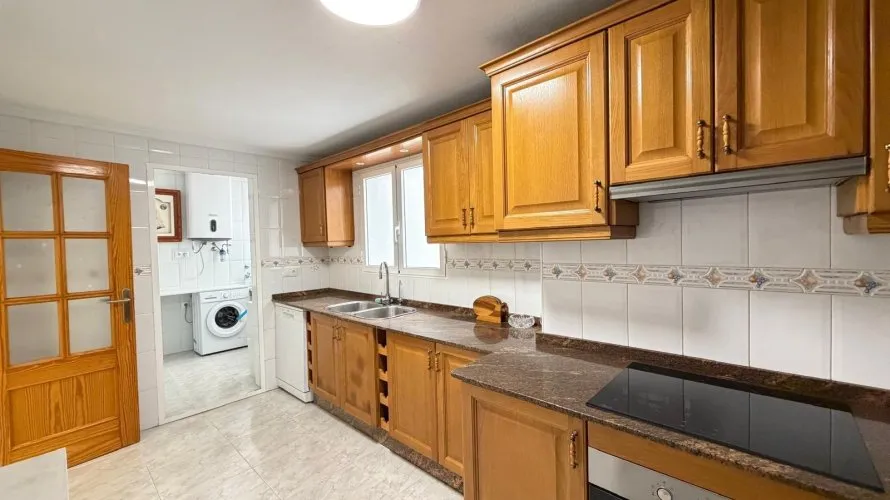 Apartment de 3 chambres à Torrevieja, Spain No. 996 № 17