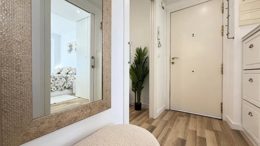 Apartment de 3 chambres à Torrevieja, Spain No. 1042 № 1