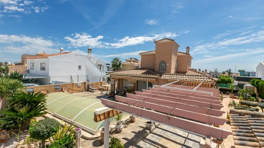 Villa de 158m² à Cabo Roig, Spain No. 1166 № 27