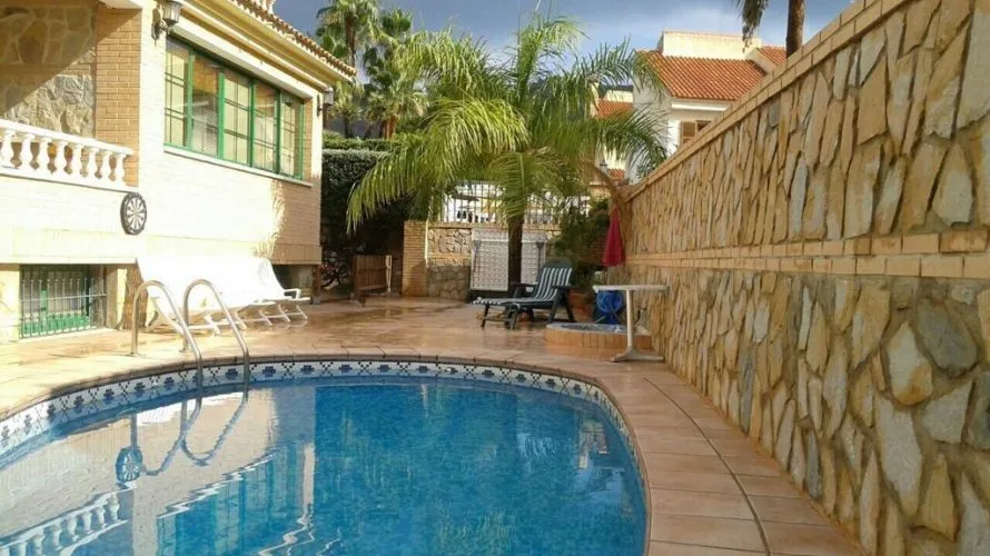 Villa de 480m² à Benidorm, Spain No. 656 № 4