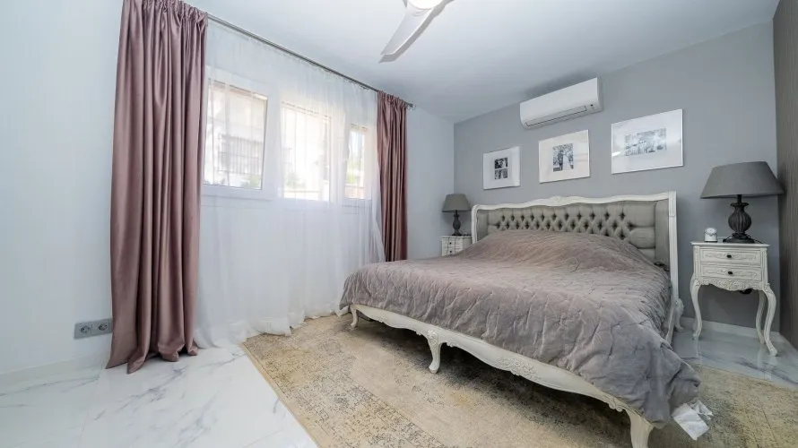 Villa de 192m² à Pinar De Campoverde, Spain No. 1144 № 20