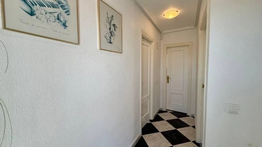 Villa de 4 chambres à Playa Flamenca II, Spain No. 169 № 27