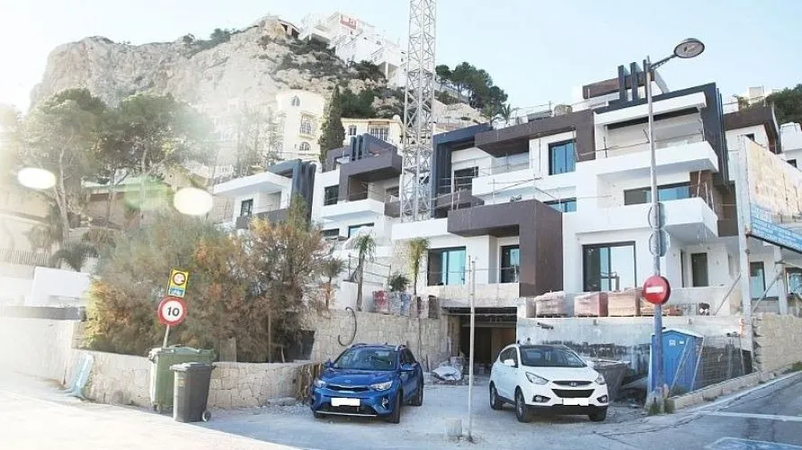 Apartment de 4 chambres à Benidorm, Spain No. 339 № 10