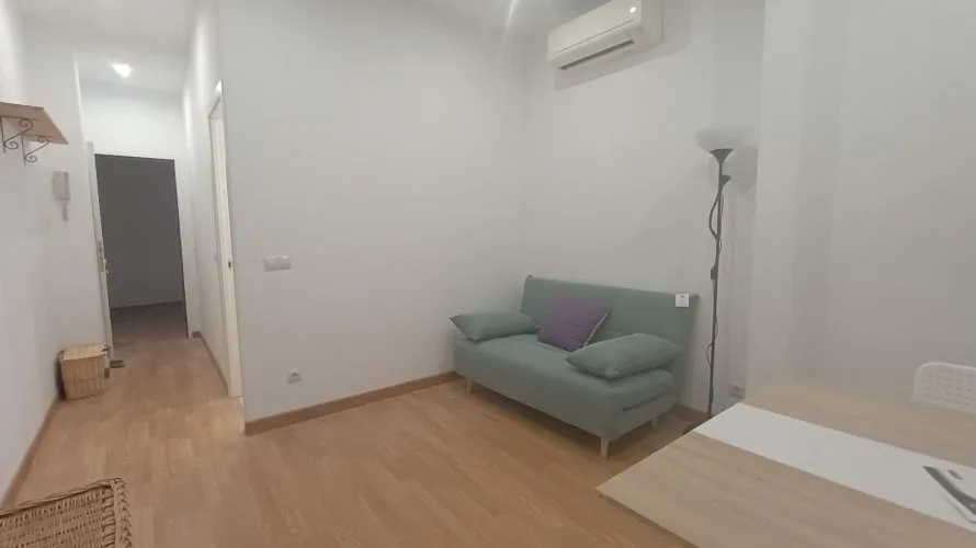 Apartment de 42m² à Madrid, Spain No. 913 № 1