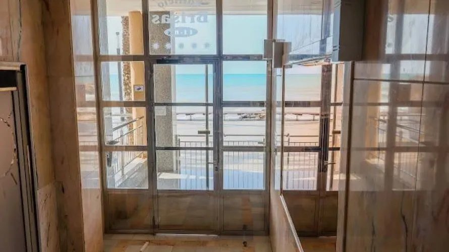 Apartment de 1 chambre à Torrevieja, Spain No. 934
