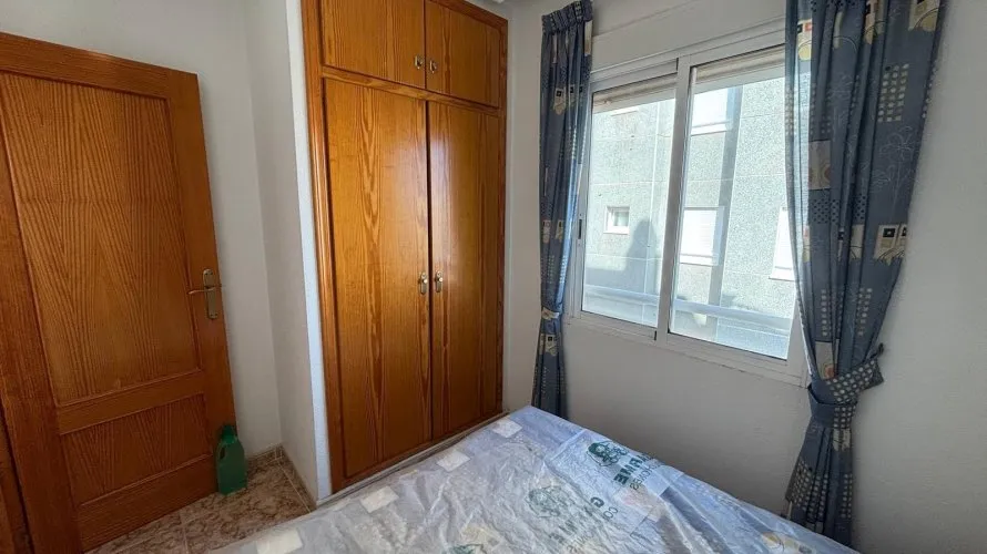 Apartment de 1 chambre à Torrevieja, Spain No. 233 № 14
