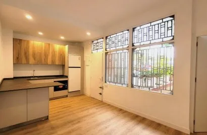 Apartment de 1 chambre à Madrid, Spain No. 598